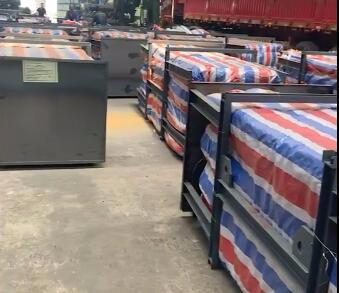 出口成品网架杆件打包待发